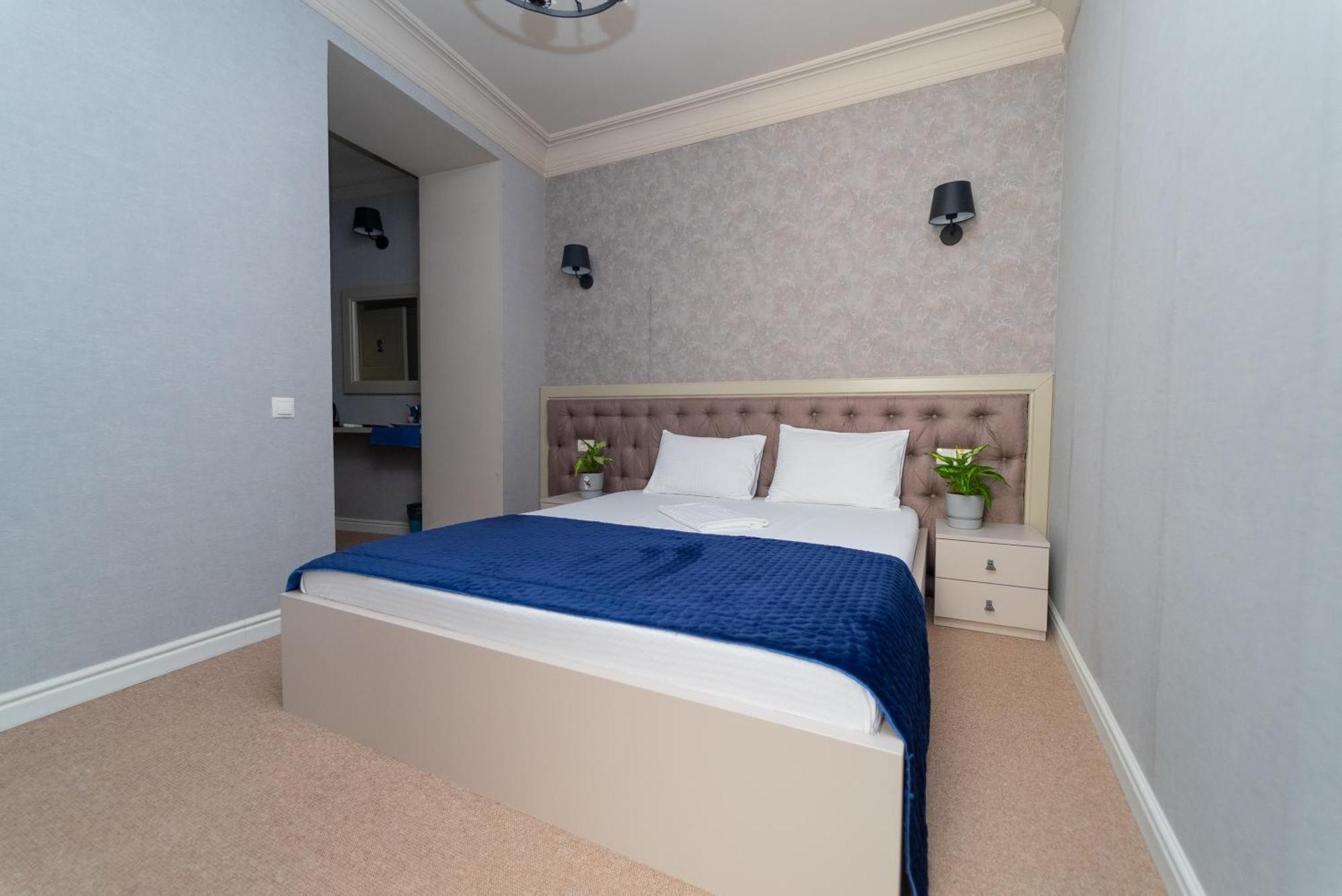 Maner Hotel Οδησσός Εξωτερικό φωτογραφία